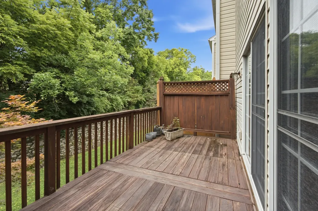 7252 Highway 70, S Nashville TN 37221