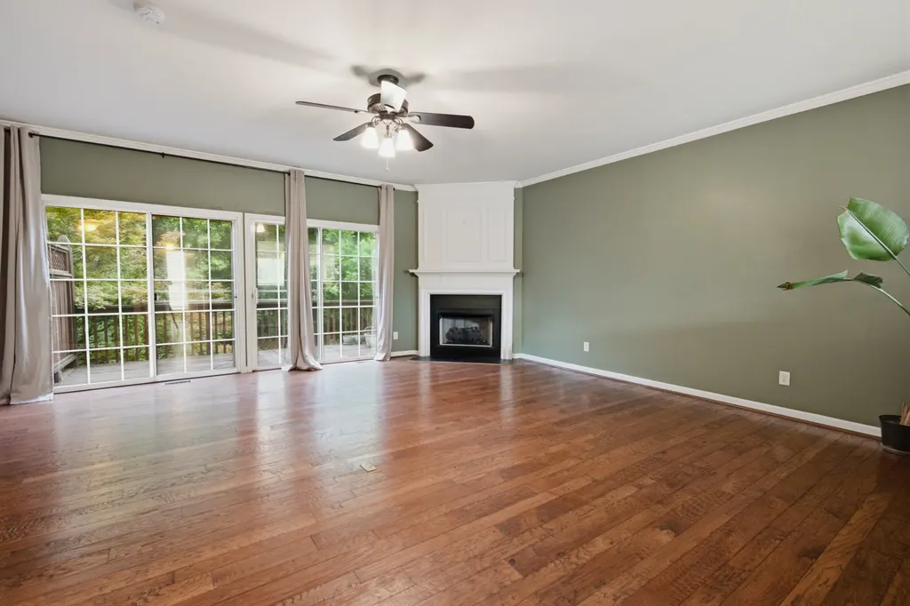 7252 Highway 70, S Nashville TN 37221