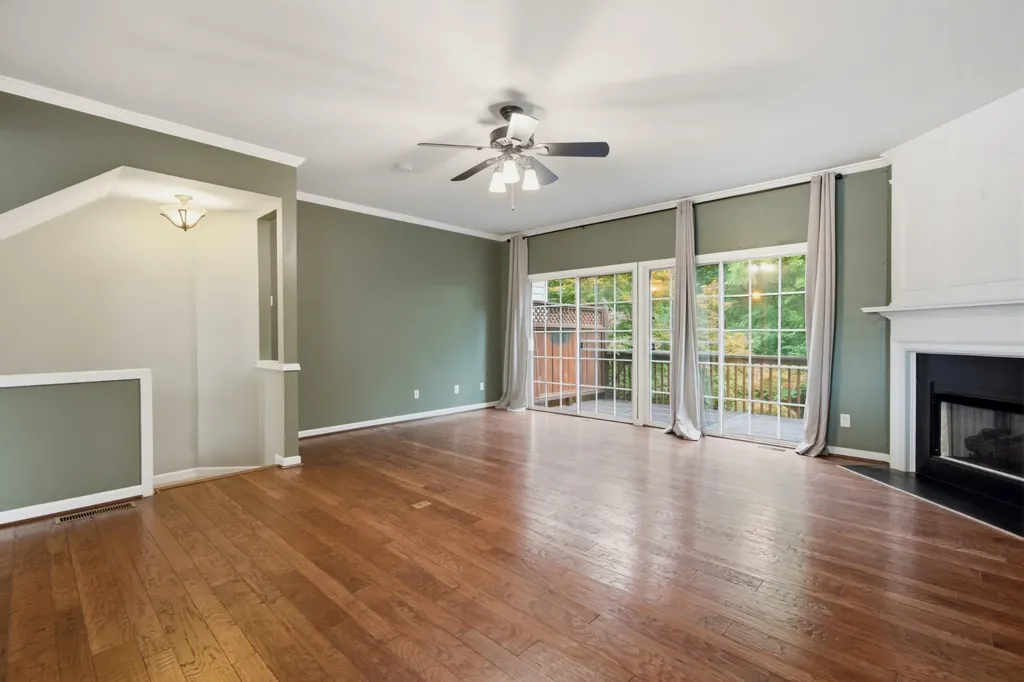 7252 Highway 70, S Nashville TN 37221