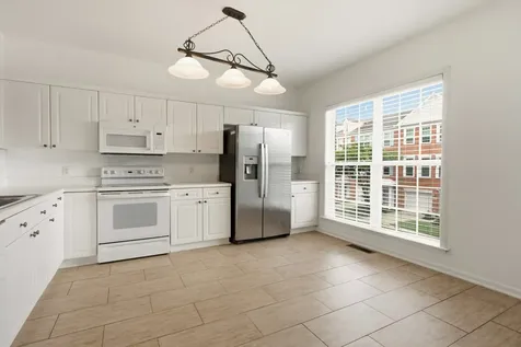 7252 Highway 70, S Nashville TN 37221