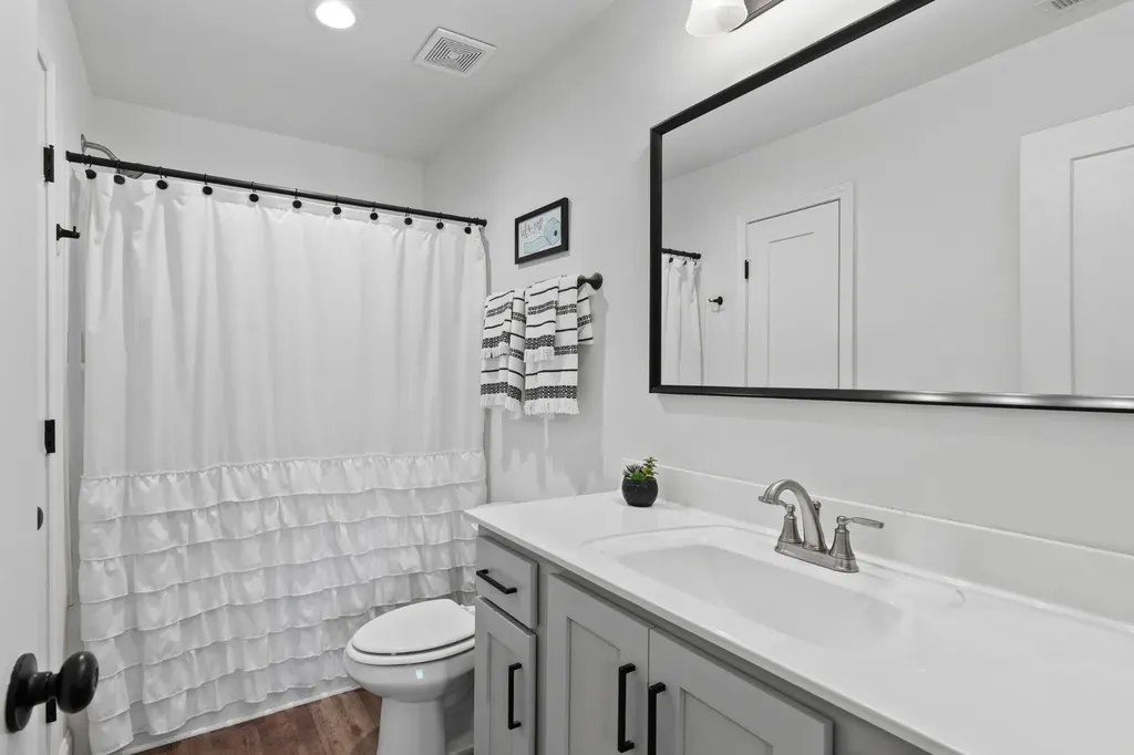 510 Calista Road White House TN 37188