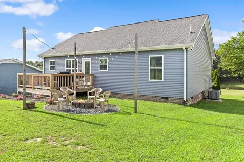 510 Calista Road White House TN 37188