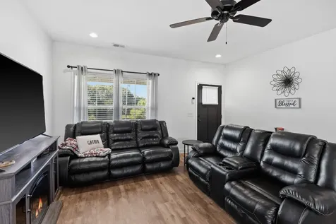 510 Calista Road White House TN 37188