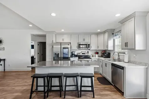 510 Calista Road White House TN 37188