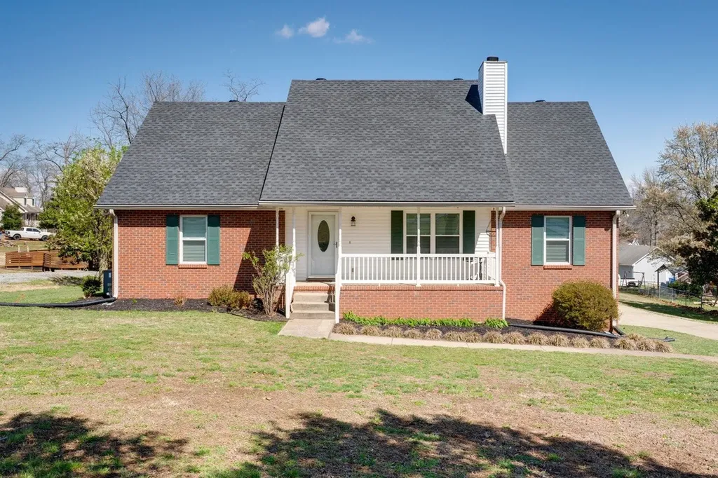 145 S Palmers Chapel Road White House TN 37188