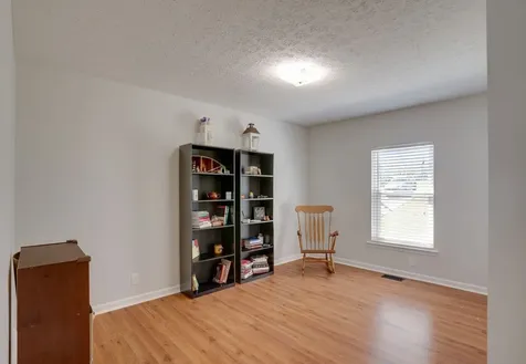 145 S Palmers Chapel Road White House TN 37188