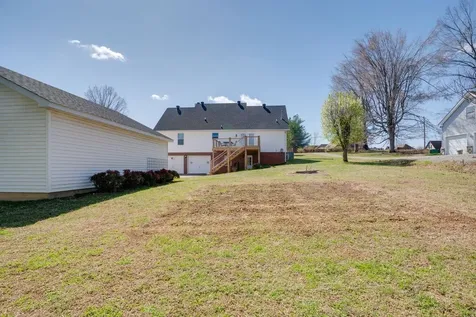 145 S Palmers Chapel Road White House TN 37188