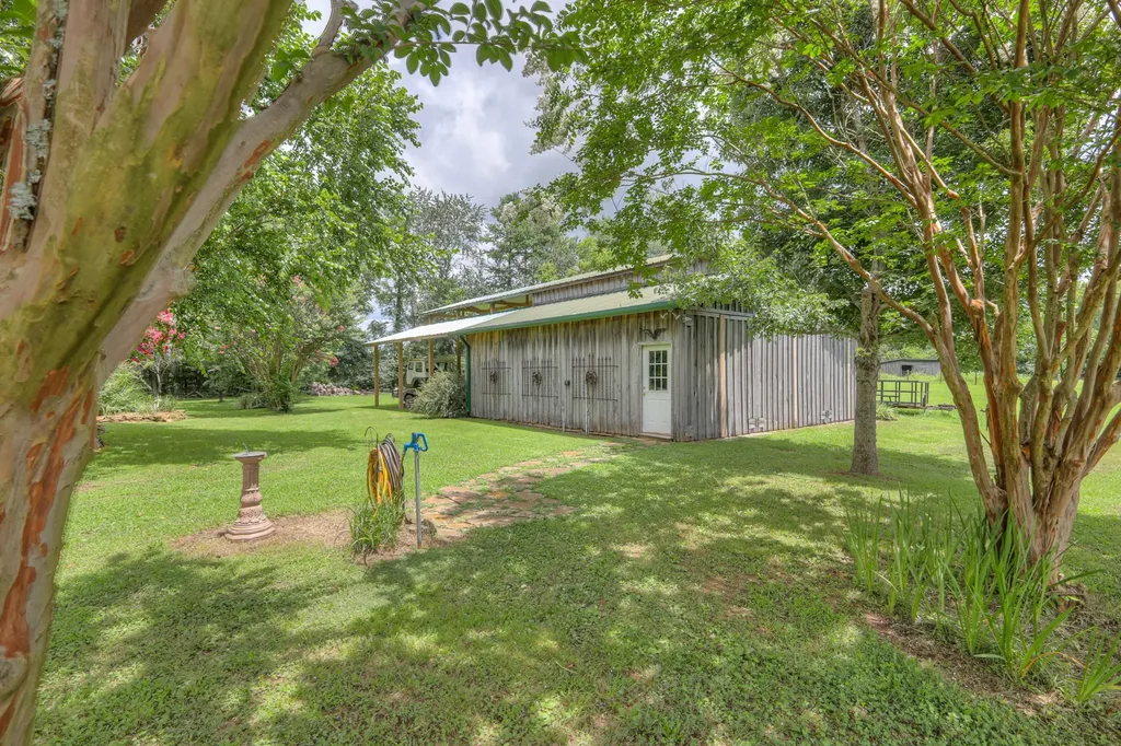 1110 Sequoya Trail Columbia TN 38401
