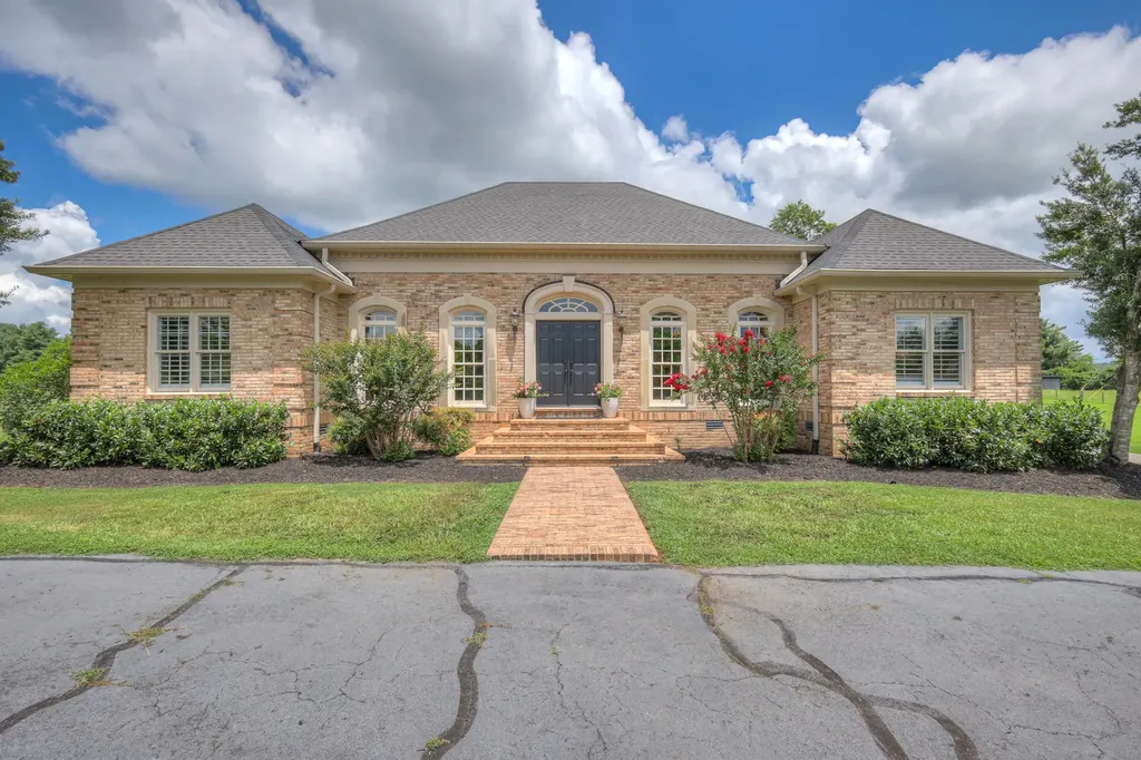 1110 Sequoya Trail Columbia TN 38401