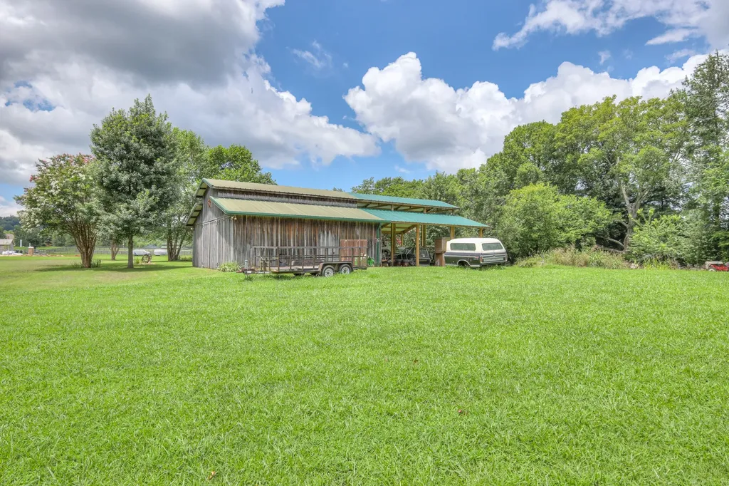 1110 Sequoya Trail Columbia TN 38401