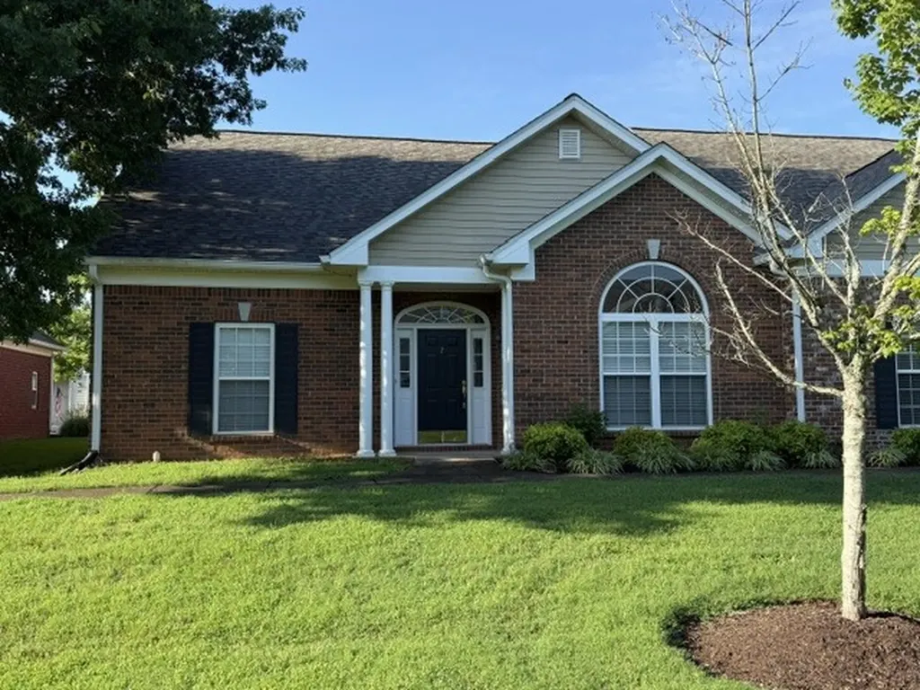 2 Hale Court Lebanon TN 37087