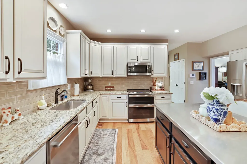 1813 Clinch Place Old Hickory TN 37138