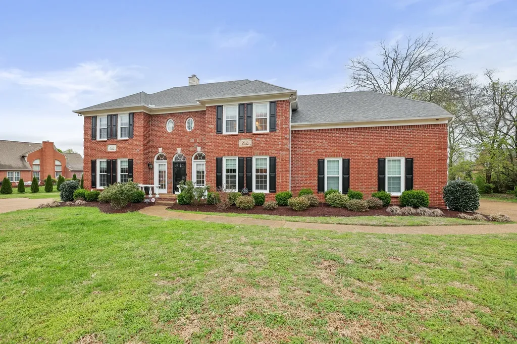 1813 Clinch Place Old Hickory TN 37138