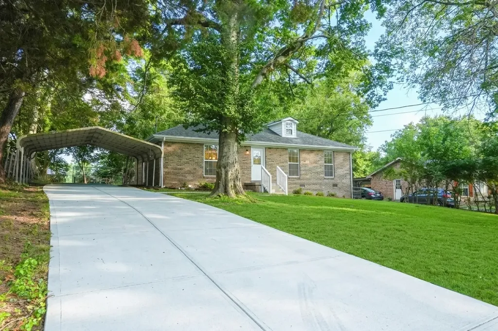 421 Malvin Street Gallatin TN 37066