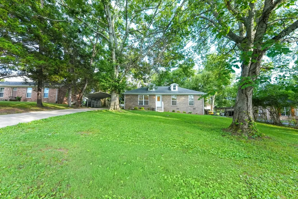 421 Malvin Street Gallatin TN 37066