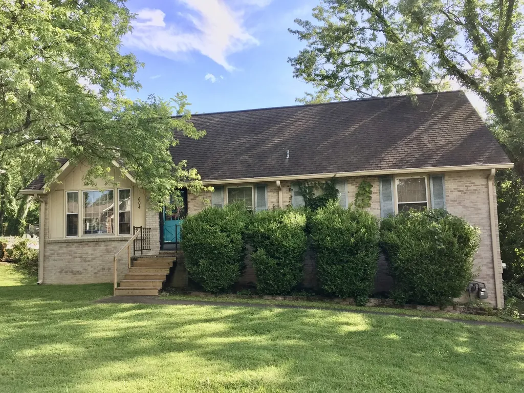 604 Netherlands Drive Hermitage TN 37076