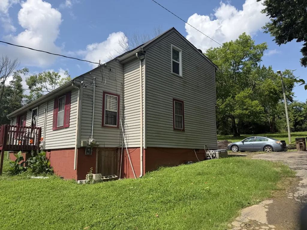 3872 Hutson Avenue Nashville TN 37216