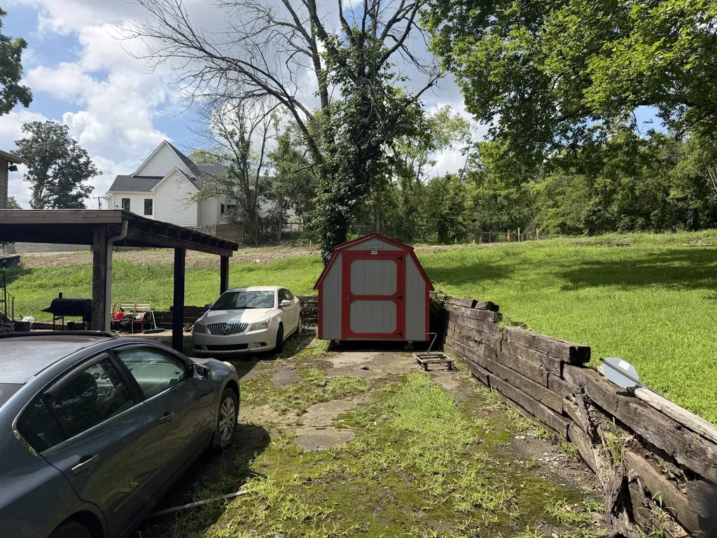 3872 Hutson Avenue Nashville TN 37216