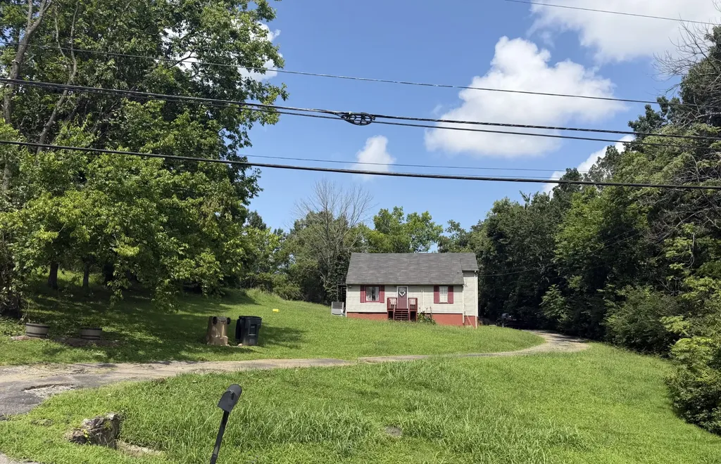 3872 Hutson Avenue Nashville TN 37216