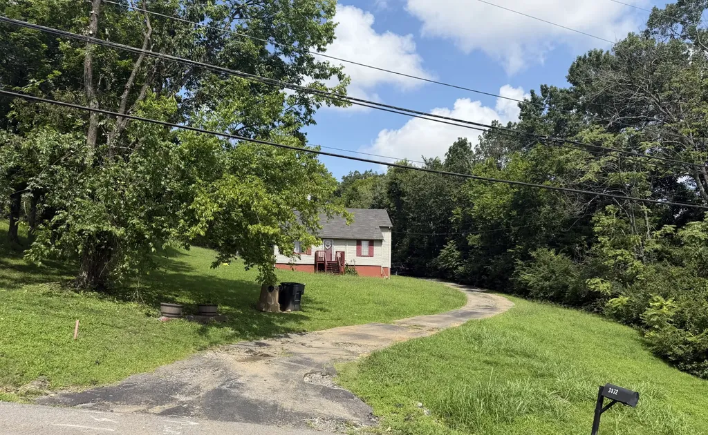 3872 Hutson Avenue Nashville TN 37216