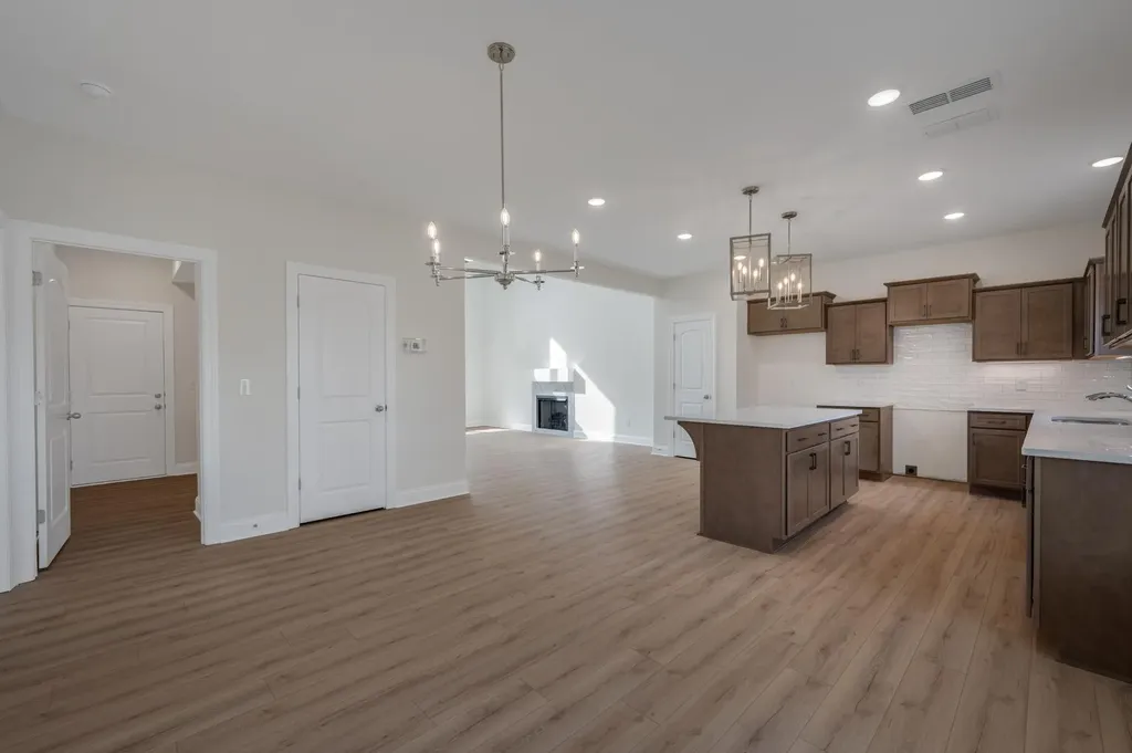 4412 Old Murfreesboro Road, W Lebanon TN 37090