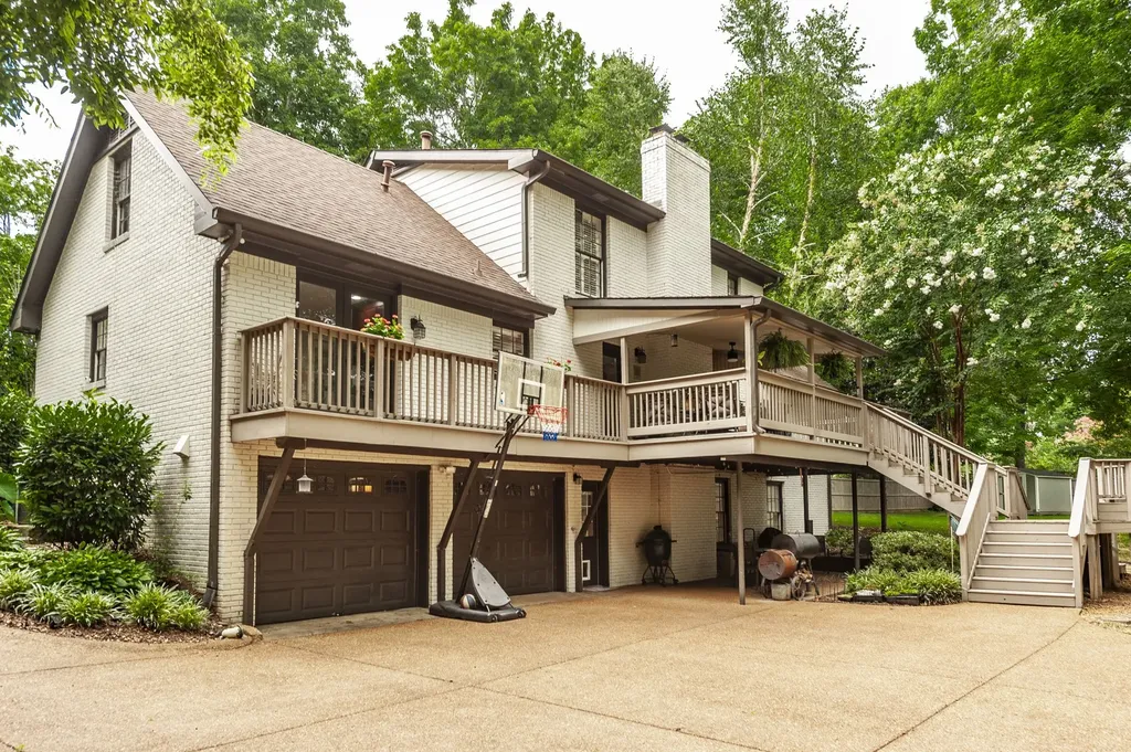 103 Longview Ridge Hendersonville TN 37075