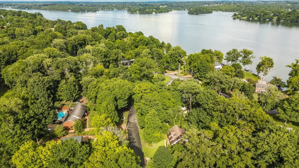 103 Longview Ridge Hendersonville TN 37075
