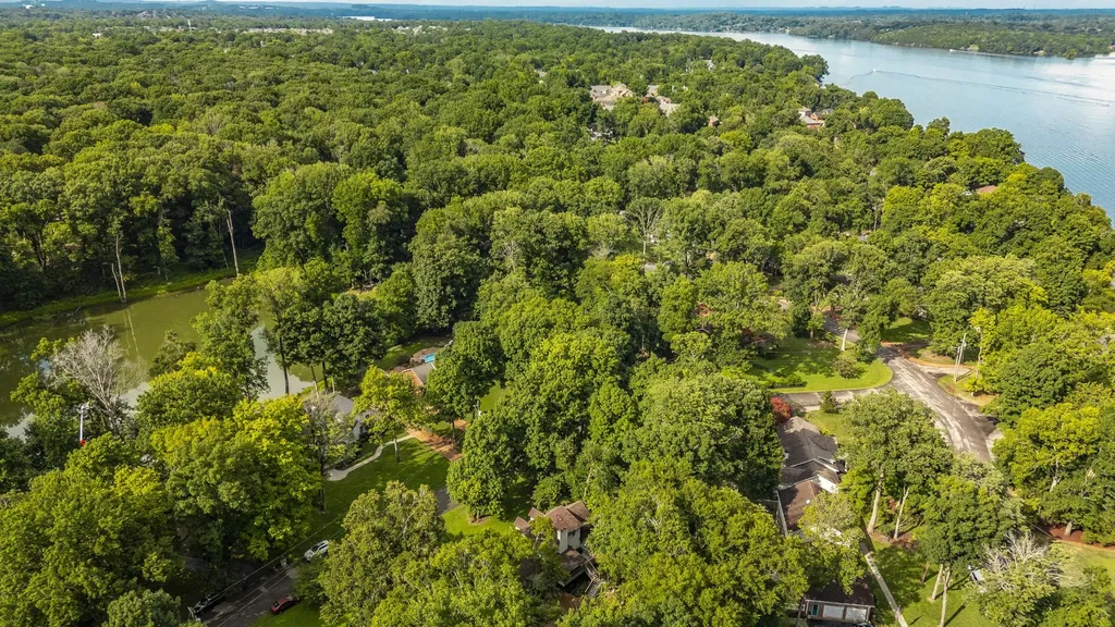 103 Longview Ridge Hendersonville TN 37075