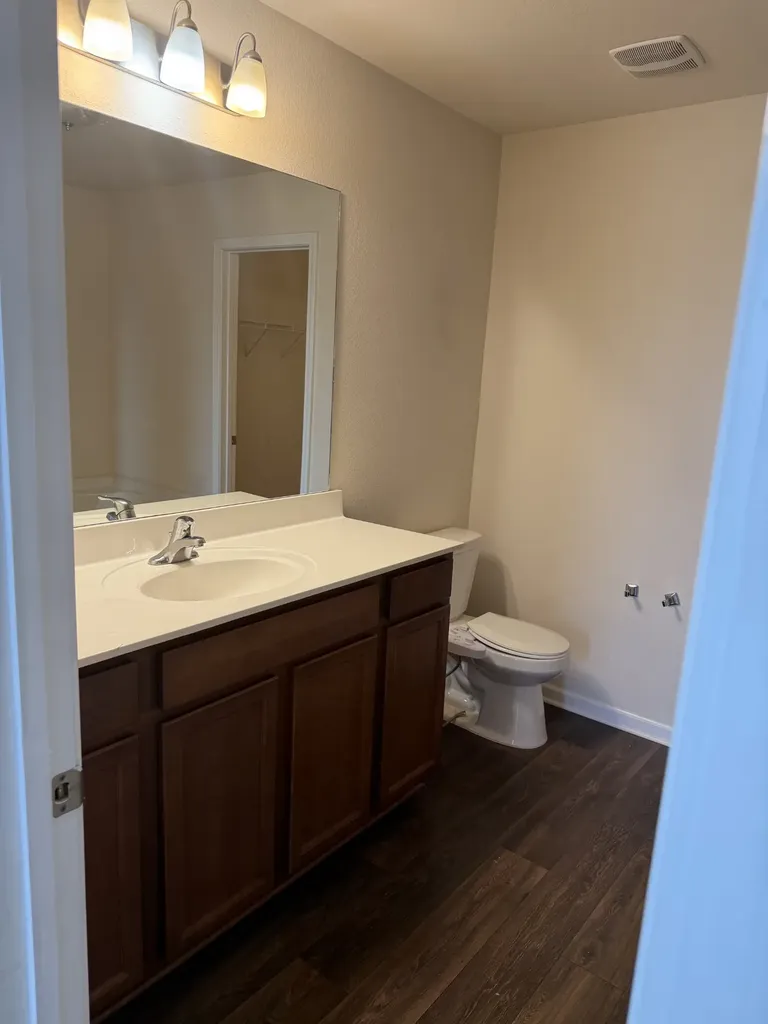 313 Nixon Way La Vergne TN 37086