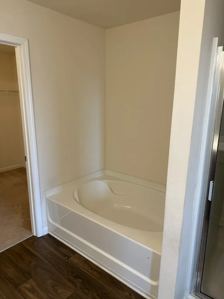 313 Nixon Way La Vergne TN 37086