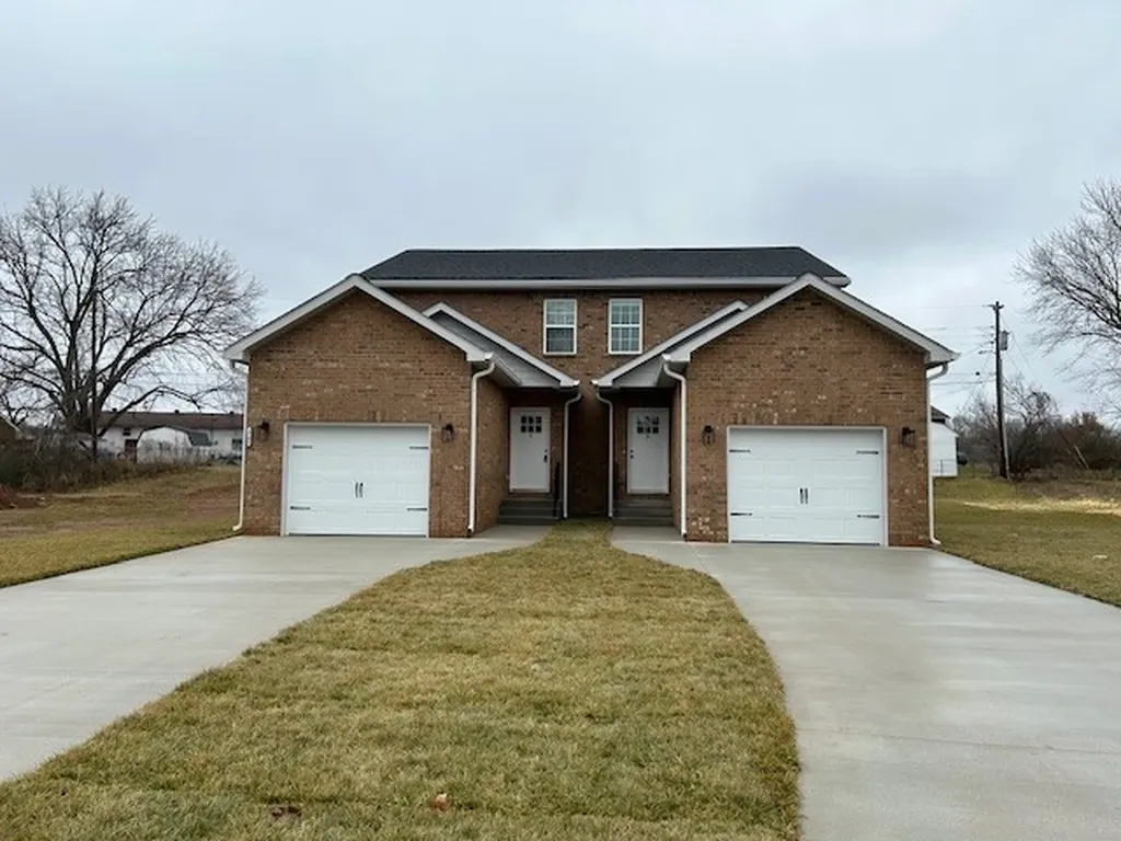 2704 E Copeland Court Clarksville TN 37042