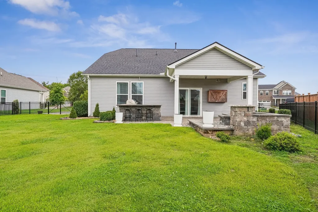 3438 Hyde Court Murfreesboro TN 37128