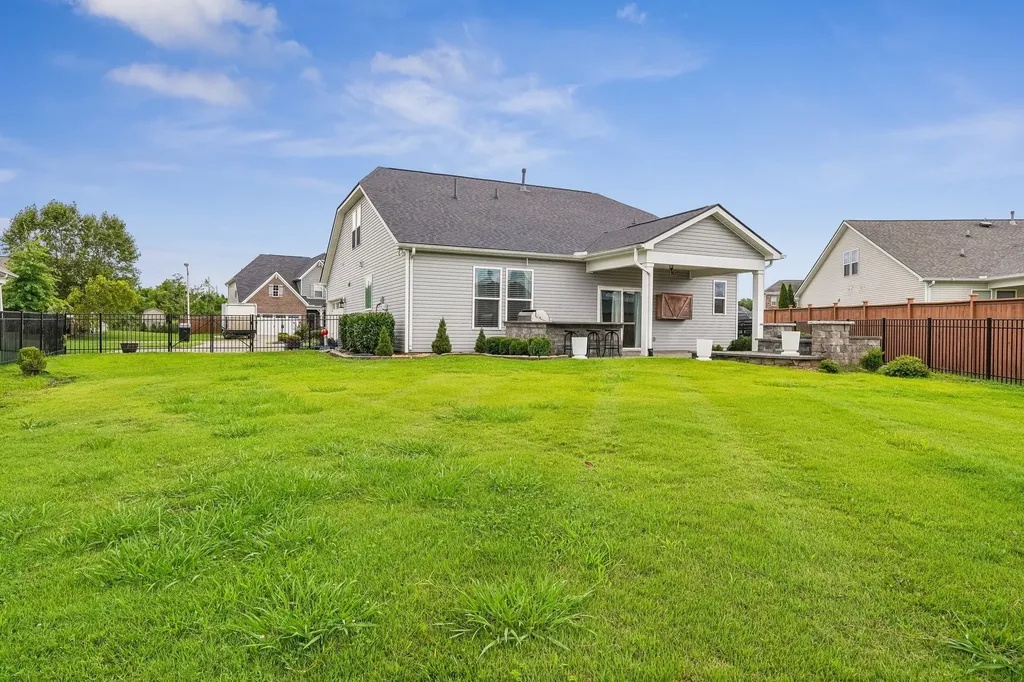 3438 Hyde Court Murfreesboro TN 37128