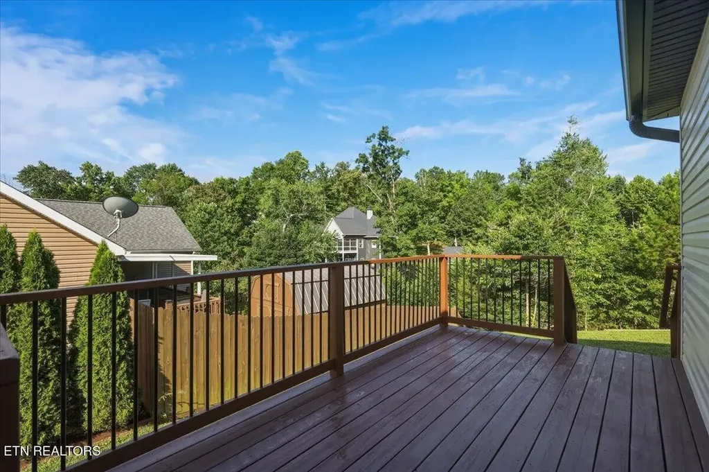 7727 Bell Stanley Road Powell TN 37849