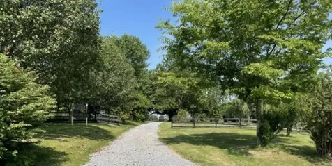 576 Womack Road Bethpage TN 37022
