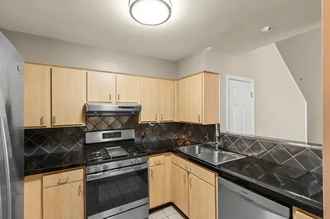 937 Russell Street Nashville TN 37206