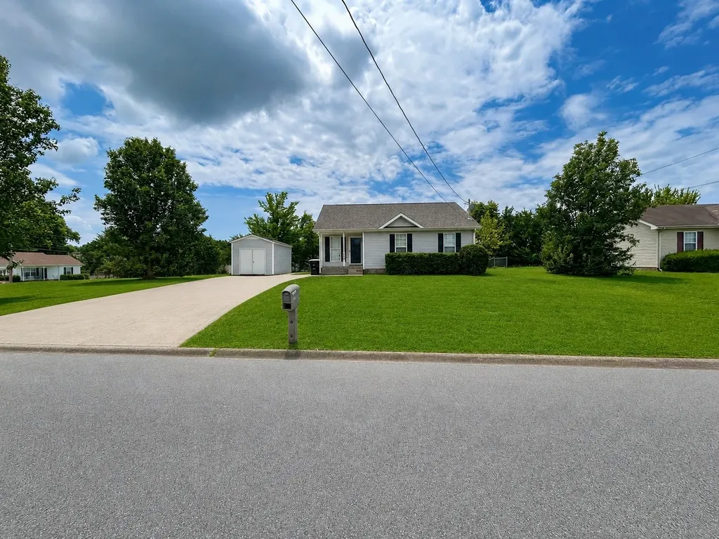 954 Winesap Road Clarksville TN 37040