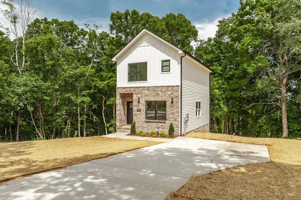 5982 Greer Road Goodlettsville TN 37072