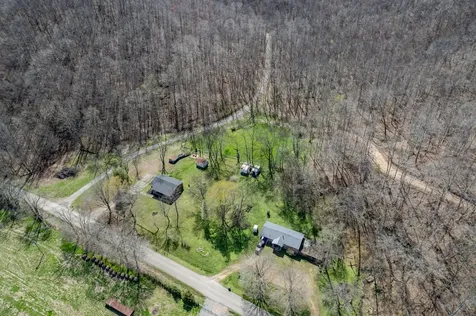 755 Briar Pond Road Centerville TN 37033