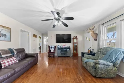 755 Briar Pond Road Centerville TN 37033