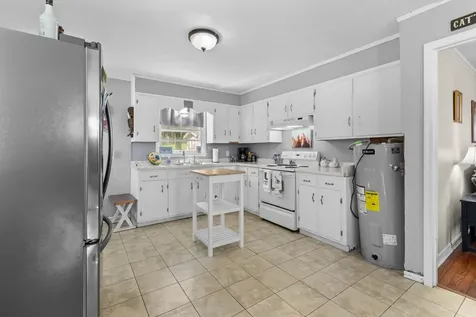 755 Briar Pond Road Centerville TN 37033