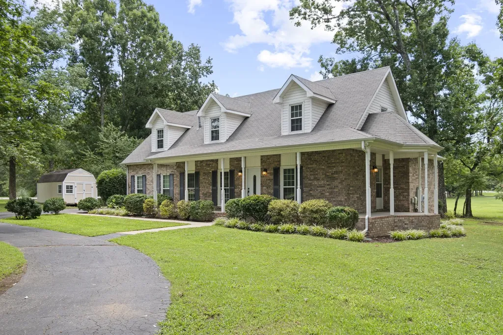 1052 Pleasant Run Road Smyrna TN 37167