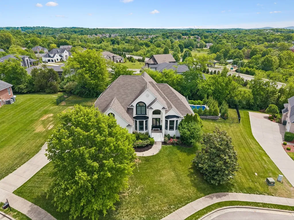 9739 Turner Lane Brentwood TN 37027