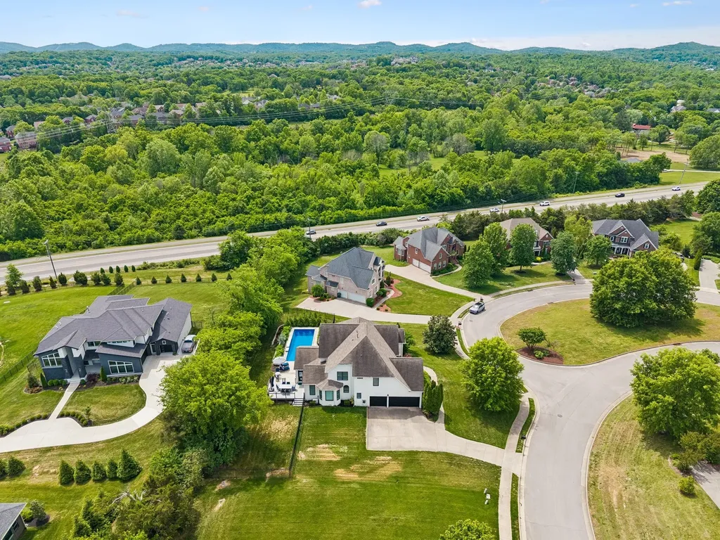 9739 Turner Lane Brentwood TN 37027