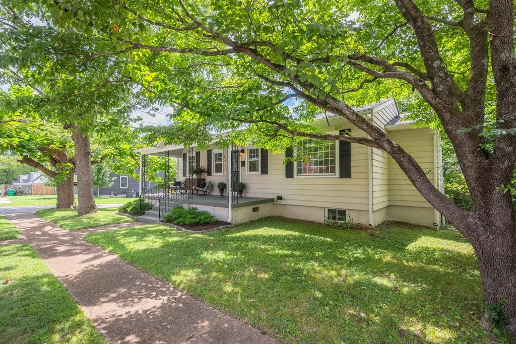 1210 Dodson Street Old Hickory TN 37138