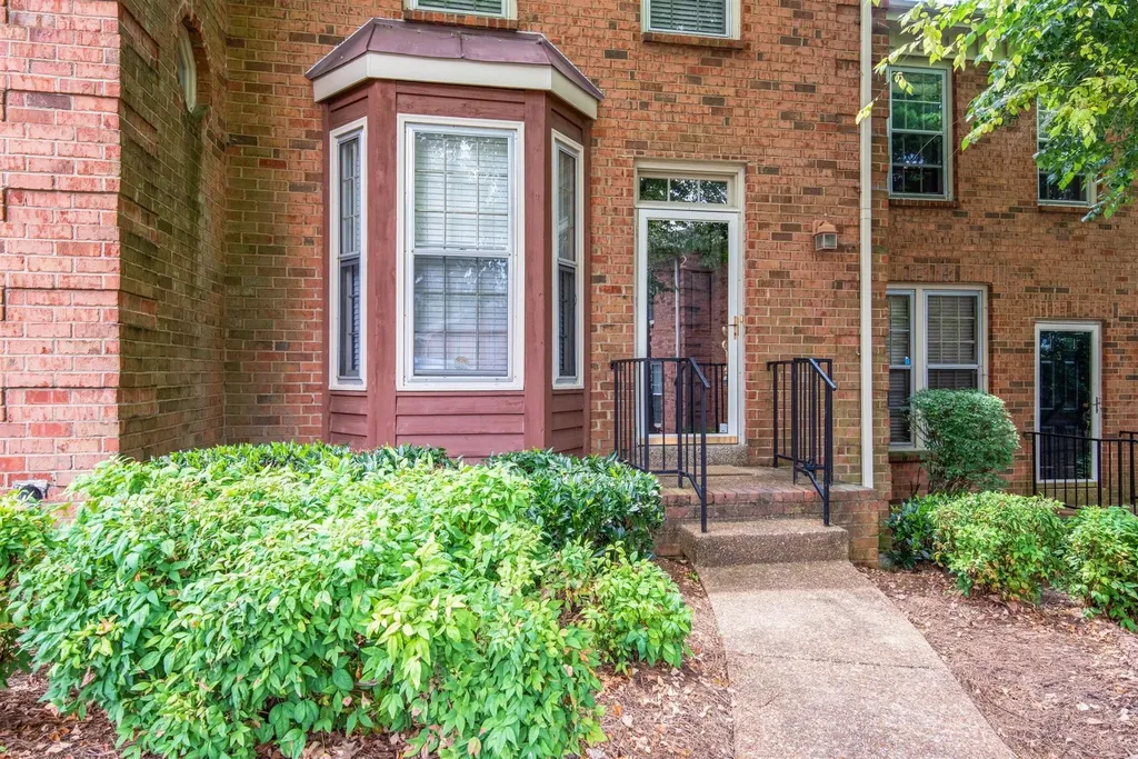 3110 W End Circle Nashville TN 37203