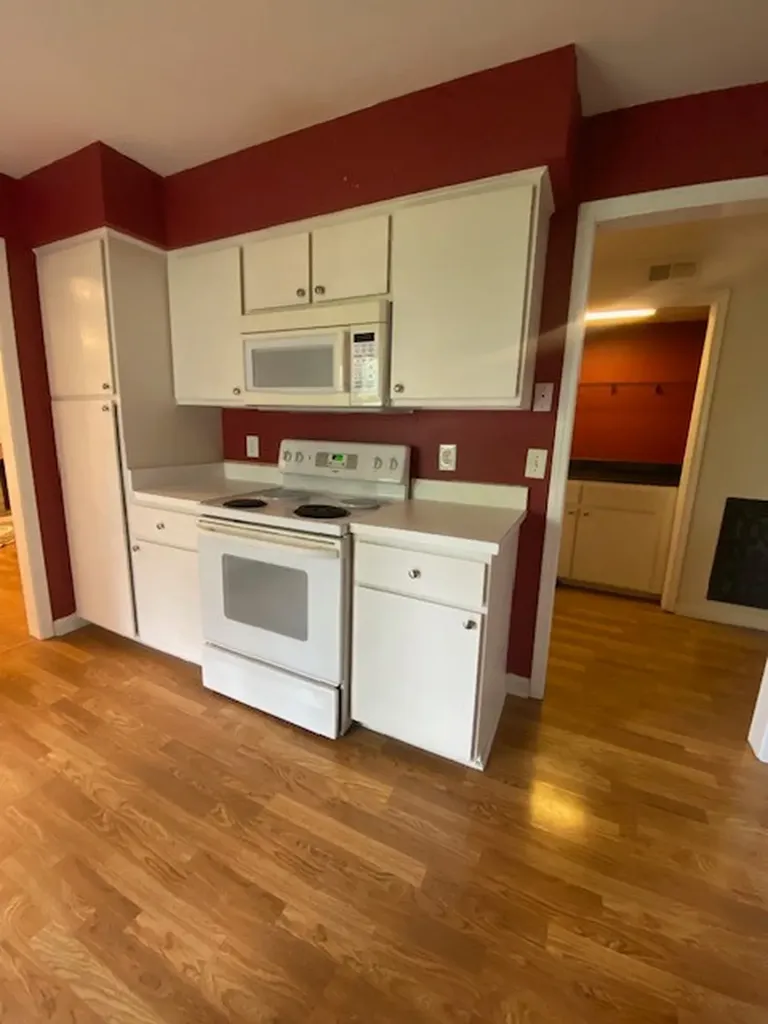 136 Hillsboro Place Nashville TN 37215