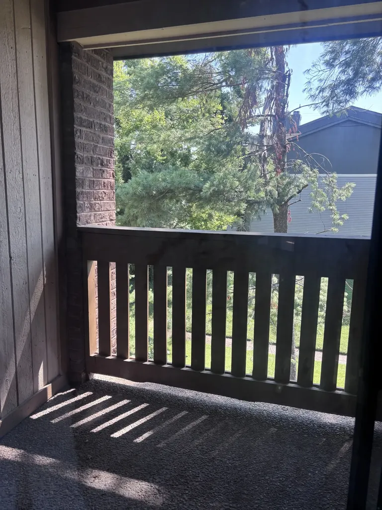 136 Hillsboro Place Nashville TN 37215