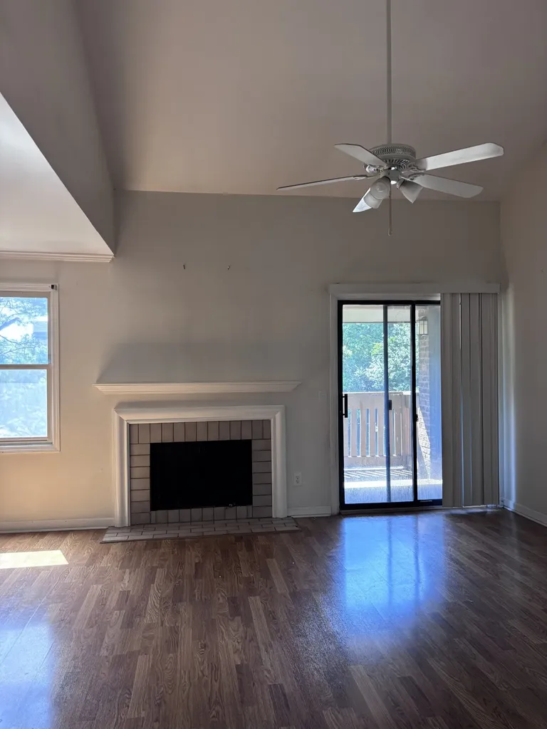 136 Hillsboro Place Nashville TN 37215