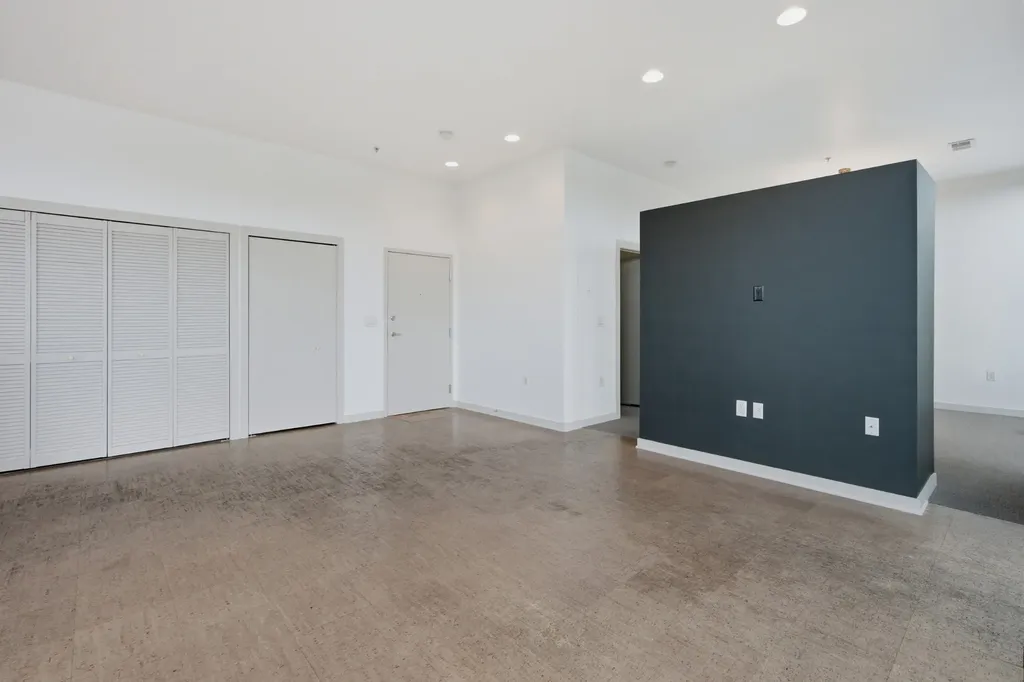 926 Woodland Street Nashville TN 37206